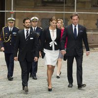 El Príncipe Carlos Felipe, Magdalena de Suecia y Chris O'Neill en la apertura del Parlamento