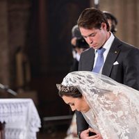 Félix de Luxemburgo y Claire Lademacher firman en su boda religiosa