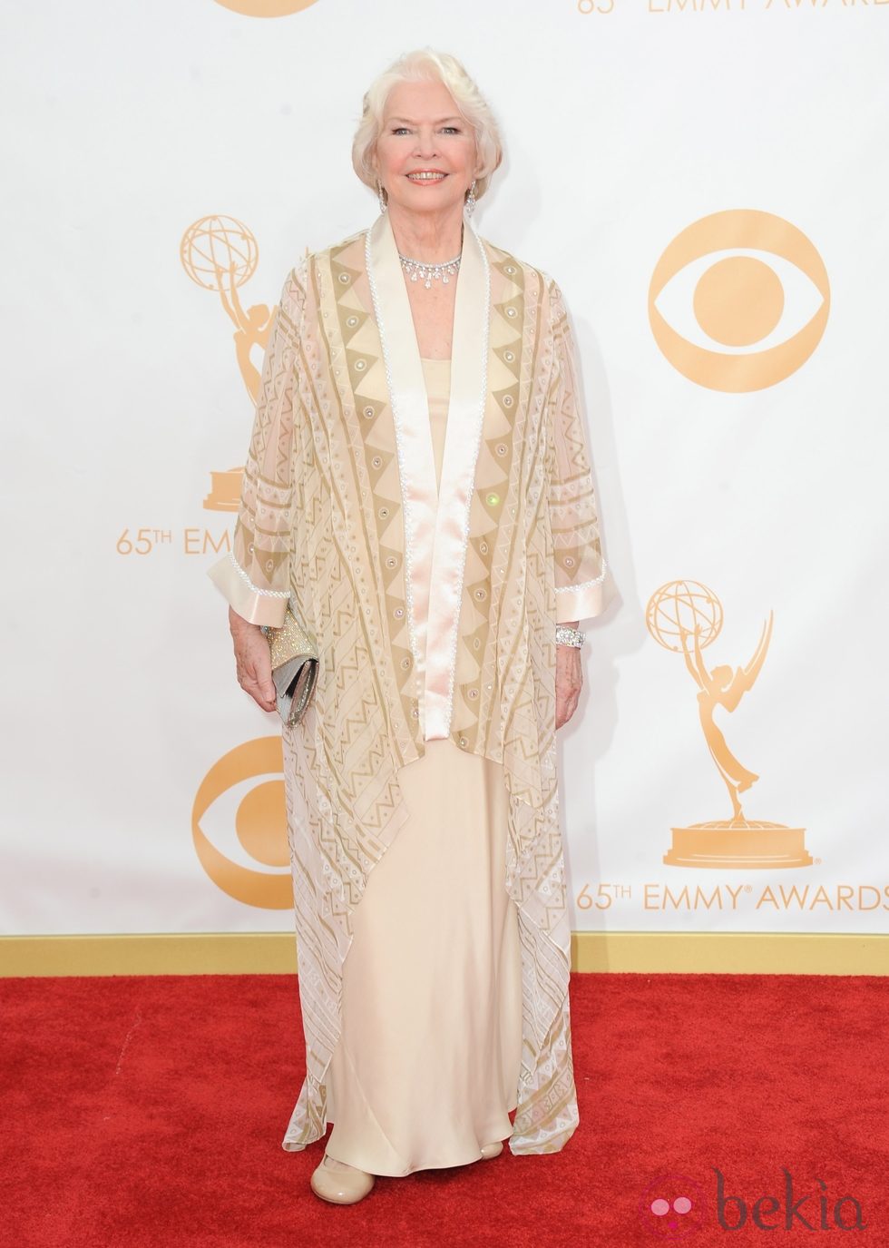 Ellen Burstyn en la alfombra roja de los Emmy 2013