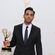Bobby Cannavale con su Emmy 2013 a Mejor actor secundario de drama