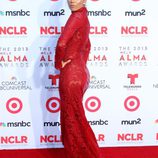 Eva Longoria en la alfombra roja de los premios ALMA 2013