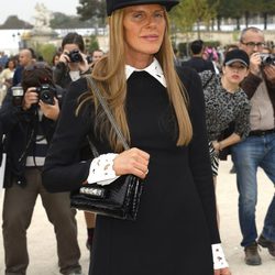 Anna Dello Russo en el desfile de Viktor & Rolf en la Semana de la Moda de París primavera/verano 2014