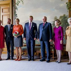Los Reyes de Holanda con la Familia Real Noruega en Oslo