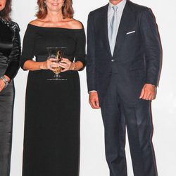 Ana Rosa Quintana y Cayetano Martínez de Irujo en los Premios Escaparate 2013