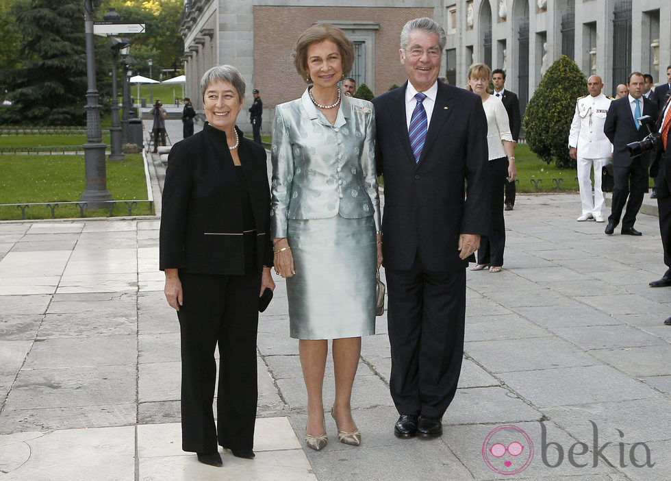 La Reina Sofía con el presidente de Austria y su esposa en el Museo de Prado