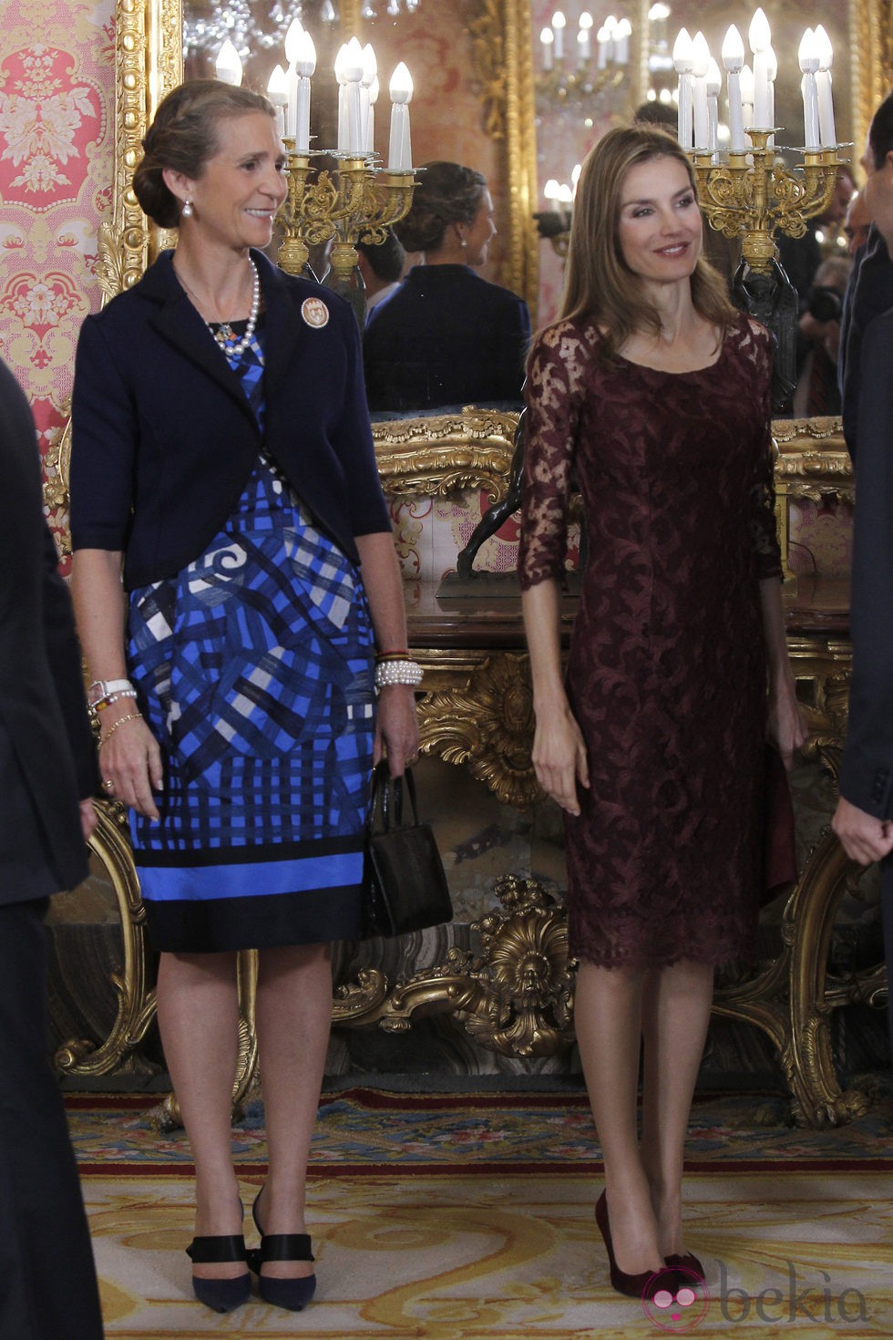 La Infanta Elena y la Princesa Letizia en el Día de la Hispanidad 2013