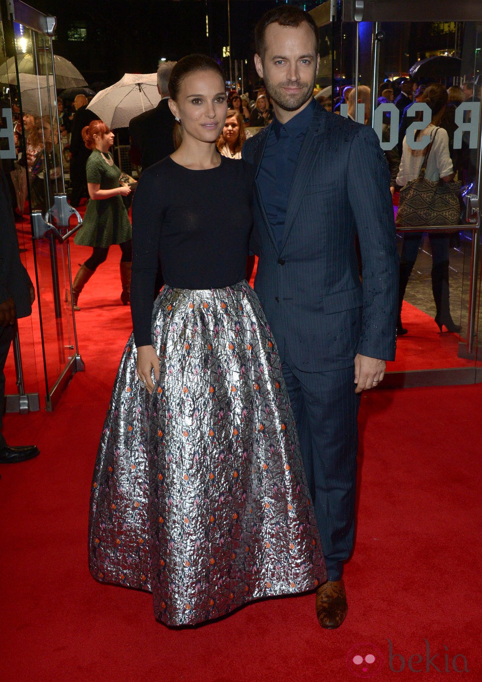 Natalie Portman y Benjamin Millepied en el estreno de 'Thor: El mundo oscuro' en Londres