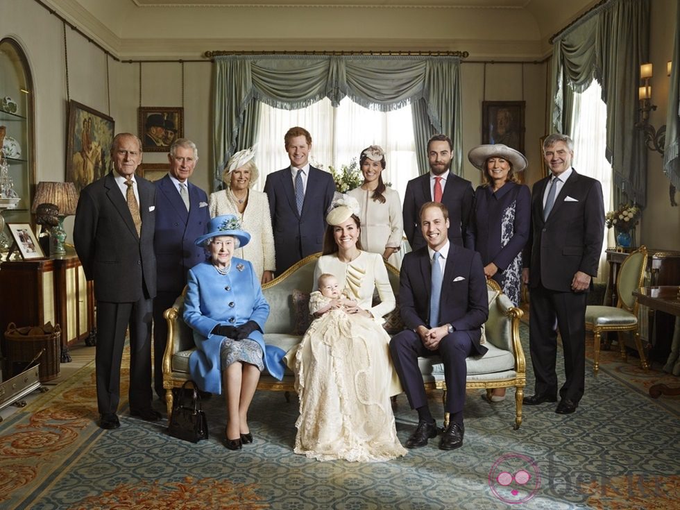Fotografía oficial del bautizo del Príncipe Jorge de Cambridge