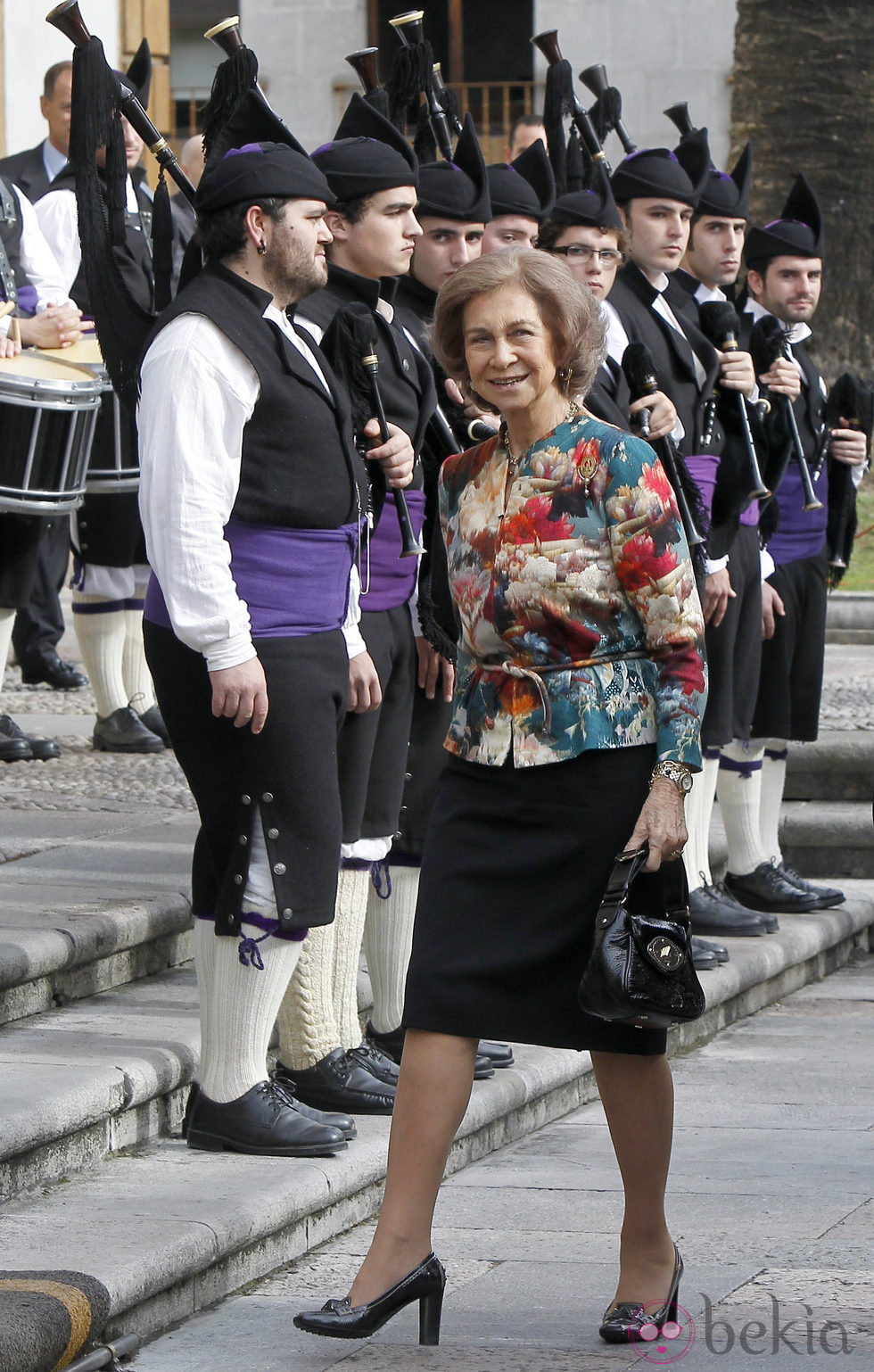La Reina Sofía llega a Oviedo para la entrega de los Premios Príncipe de Asturias 2013