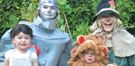 Neil Patrick Harris y su familia se disfrazan en Halloween 2012