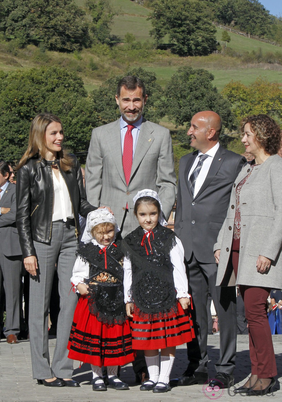 El Príncipe Felipe y la Princesa Letizia visitan Teverga, Pueblo Ejemplar 2013