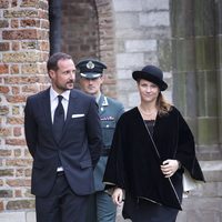 Haakon y Marta Luisa de Noruega en la ceremonia en recuerdo del Príncipe Friso de Holanda