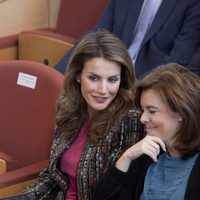 La Princesa Letizia y Soraya Sáenz de Santamaría en el Congreso 'Nuevas Formas de Violencia'