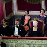 La Reina de Dinamarca y los Príncipes Enrique, Federico y Mary en un concierto benéfico