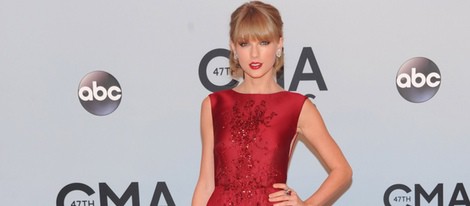 Taylor Swift en los Premios CMA 2013