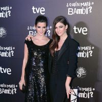 Clara Lago y Úrsula Corberó en el estreno de '¿Quién mató a Bambi?' en Barcelona