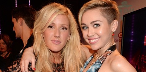Miley Cyrus y Ellie Goulding en los MTV Europe Music Awards 2013