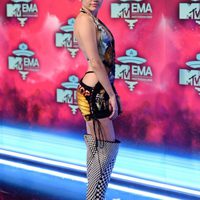 El look de Miley Cyrus en los MTV EMA 2013