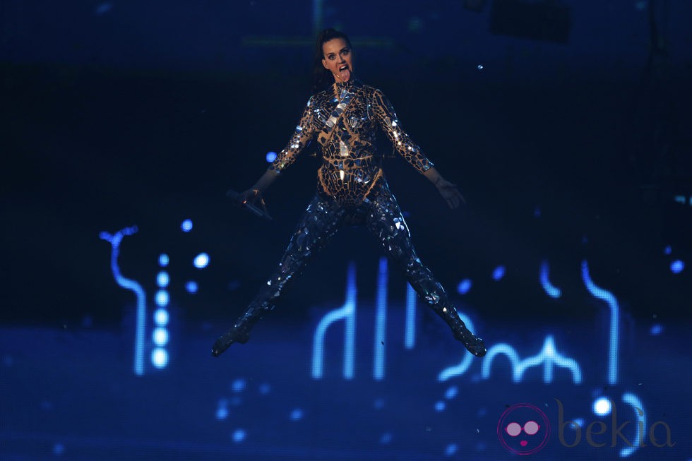 Actuación de Katy Perry en los MTV EMA 2013