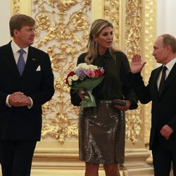 Los Reyes de Holanda con Vladimir Putin en el Kremlin