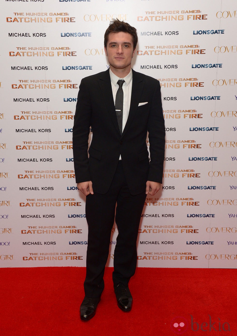 Josh Hutcherson en el estreno mundial de 'Los Juegos del Hambre: En llamas' en Londres