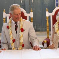 El Príncipe Carlos y Camilla Parker en La India