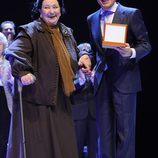 Montserrat Caballé e Ignacio González en los Premios Cultura de la Comunidad de Madrid 2013