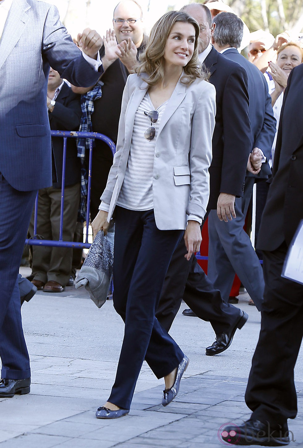 La Princesa Letizia con un look muy cómodo en su visita a Santander