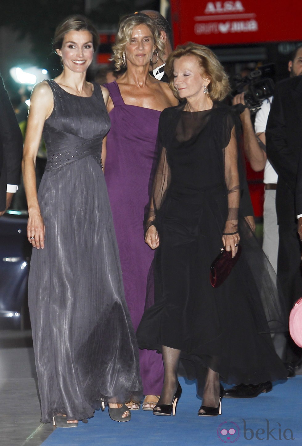 La Princesa Letizia, Cristina Garmendia y Elena Salgado en la cena del 25 aniversario de 'Expansión'