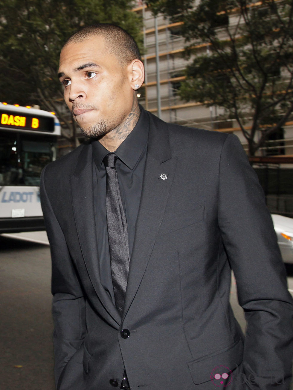 Chris Brown llega al juzgado