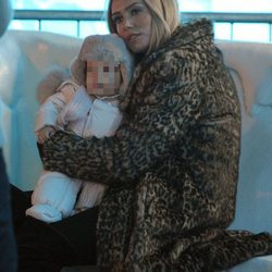 Petra Ecclestone y su hija Lavinia en 'Winter Wonderland'
