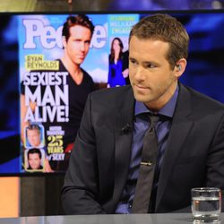 Ryan Reynolds hablando de ser el 'hombre más sexy' en 'El hormiguero'