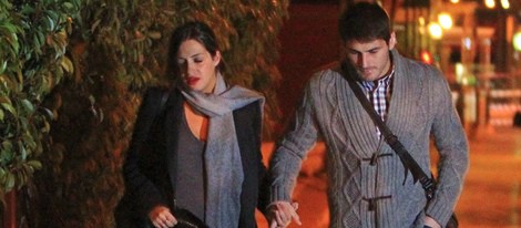 Iker Casillas y Sara Carbonero cogidos de la mano a la espera de ser padres