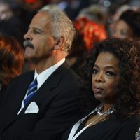 Oprah Winfrey y Richard Branson durante el funeral de Nelson Mandela en Qunu