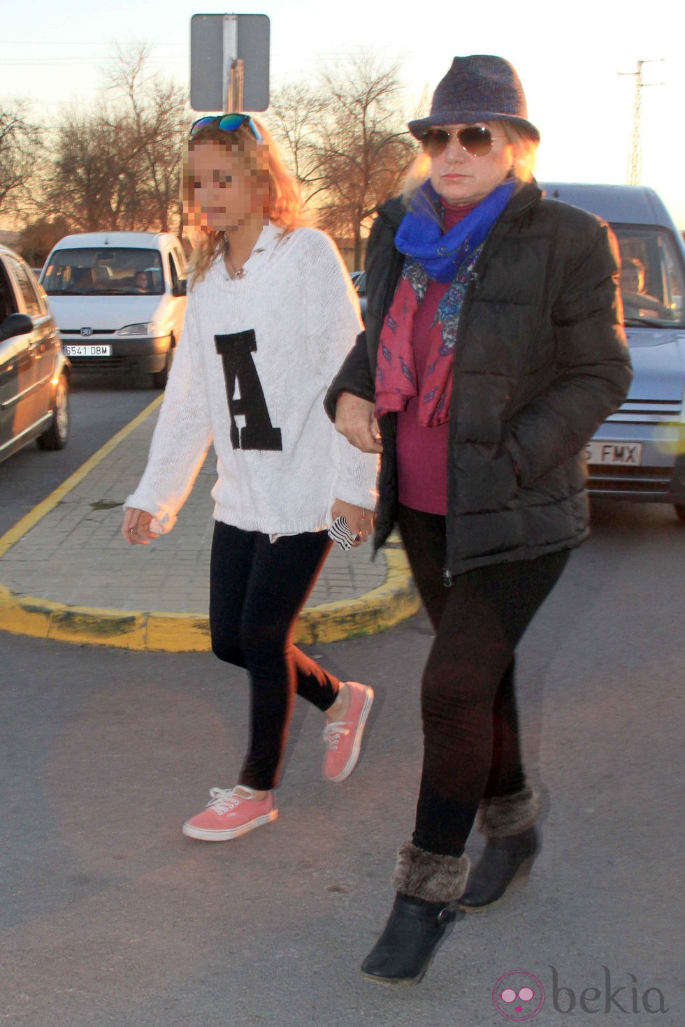 Gloria Camila y Gloria Mohedano visitan a José Fernando en la cárcel de Sevilla