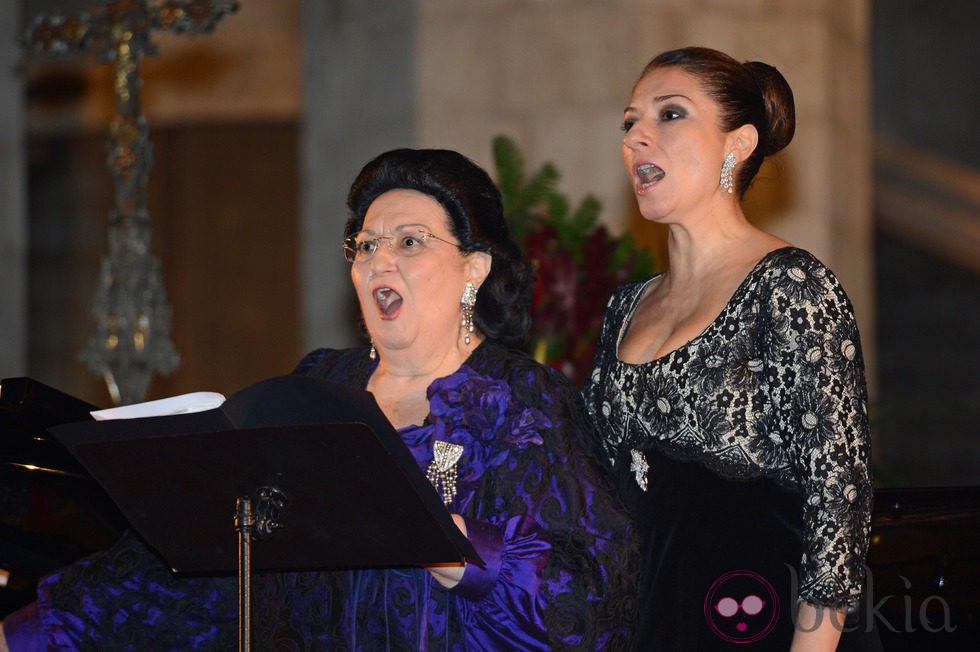 Montserrat Caballé y Montserrat Martí en el concierto 'Voces para la esperanza' en Barcelona