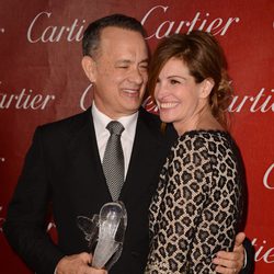Tom Hanks y Julia Roberts en la gala de premios del Festival Internacional de Palm Springs
