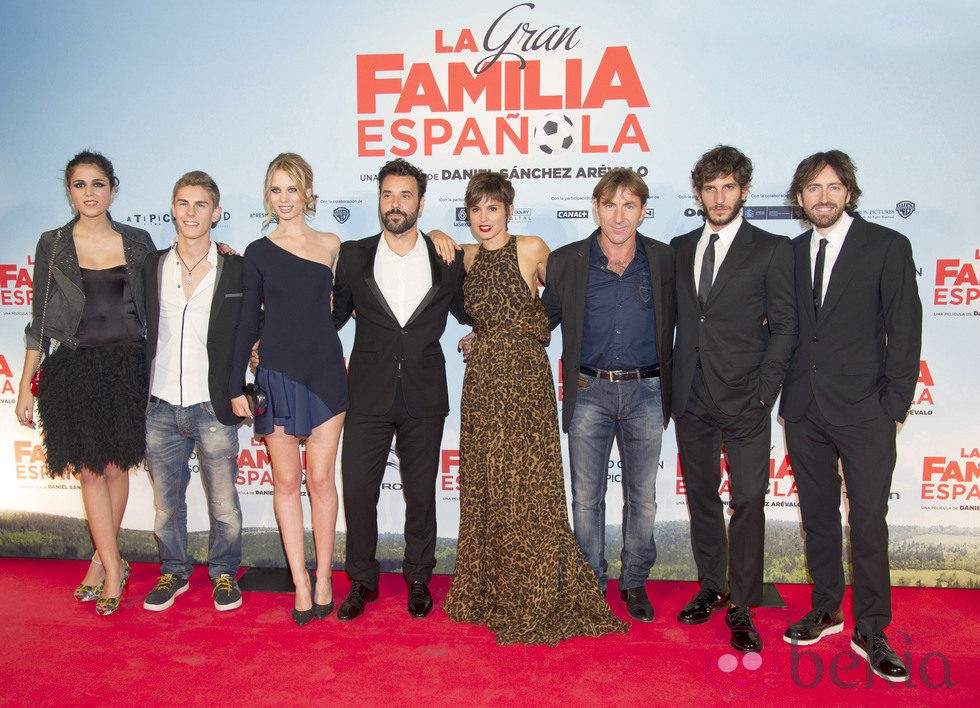 Reparto de 'La gran familia española'