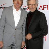 Bryan Cranston y Steven Spielberg en la gala de los AFI Awards 2013