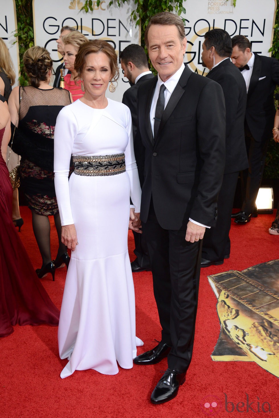Bryan Cranston y Robin Dearden en la alfombra roja de los Globos de Oro 2014