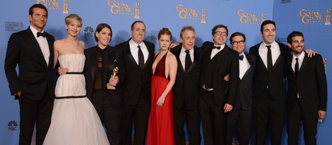 El equipo de 'La gran estafa americana', mejor película de comedia en los Globos de Oro 2014