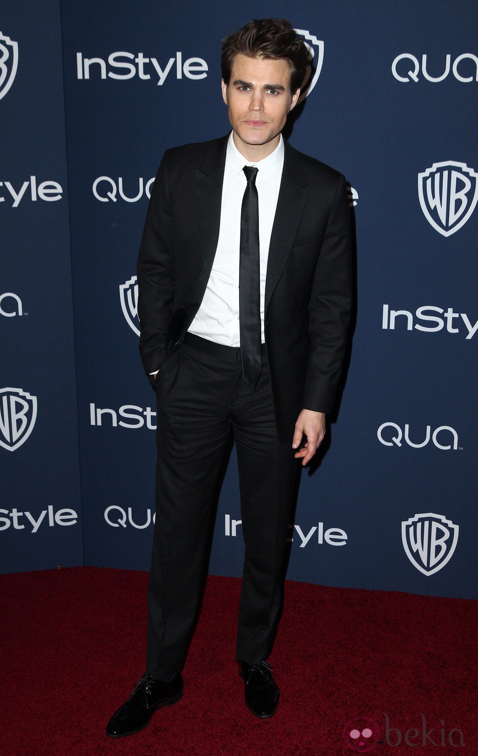 Paul Wesley en la fiesta Warner Bros. tras los Globos de Oro 2014