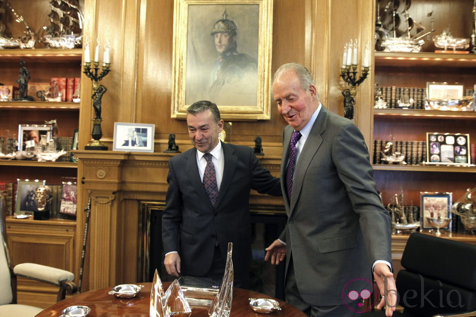 Primera aparición del Rey Juan Carlos tras la segunda imputación de la Infanta Cristina
