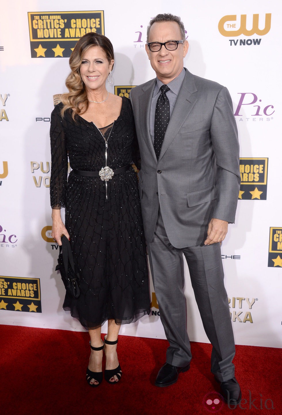 Tom Hanks y Rita Wilson en la alfombra roja de los Critics' Choice Movie Awards 2014