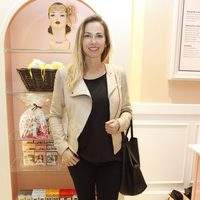 Kira Miró en la apertura de una tienda de la firma de cosméticos Benefit