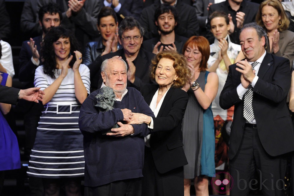 Julia Gutiérrez Caba entrega el Goya de Honor a Jaime de Armiñán