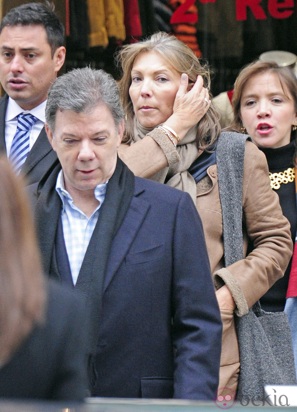 Juan Manuel Santos y su mujer de turismo por Madrid