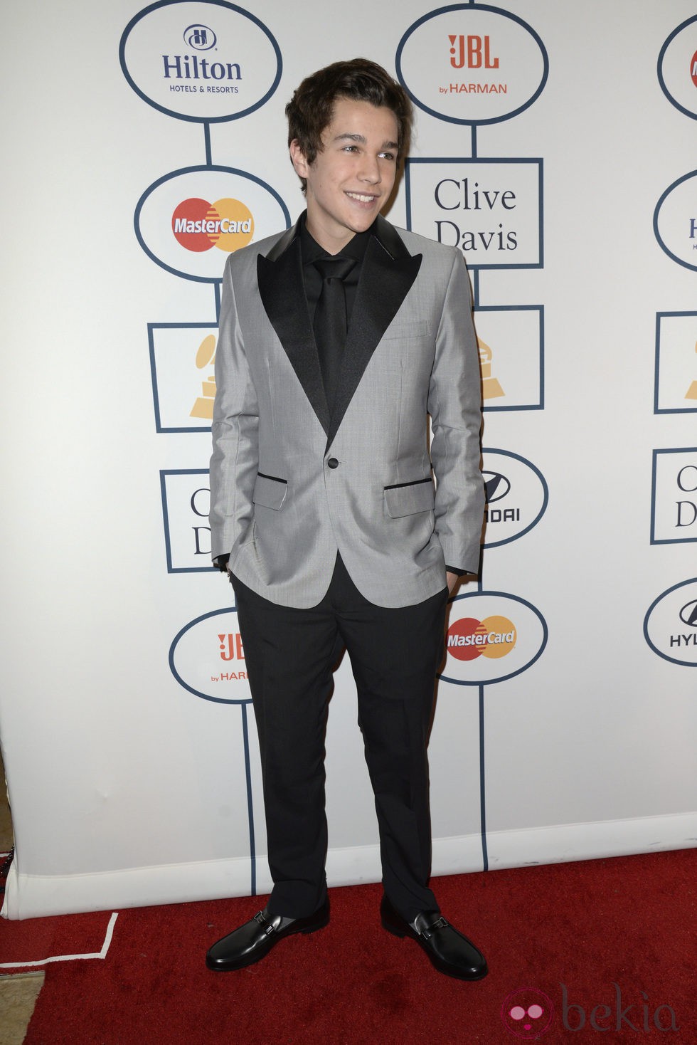 Austin Mahone en la fiesta Pre-Grammy 2014 de Clive Davis