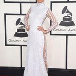 Paris Hilton en la alfombra roja de los Grammy 2014