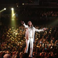 Steven Tyler durante su actuación en los Grammy 2014